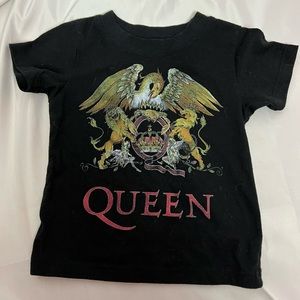 Queen Kid’s Black Band T-Shirt, size 18M